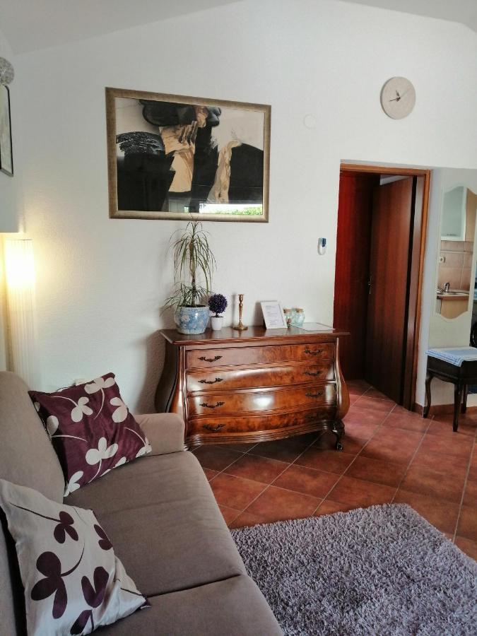 Apartment Dzoni Сплит Екстериор снимка
