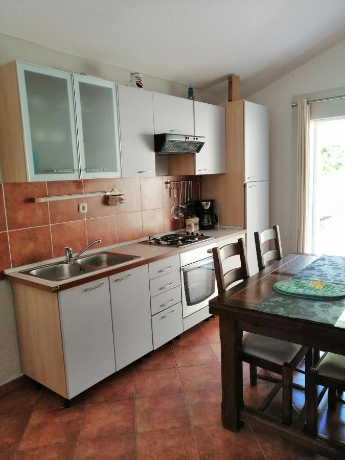 Apartment Dzoni Сплит Екстериор снимка